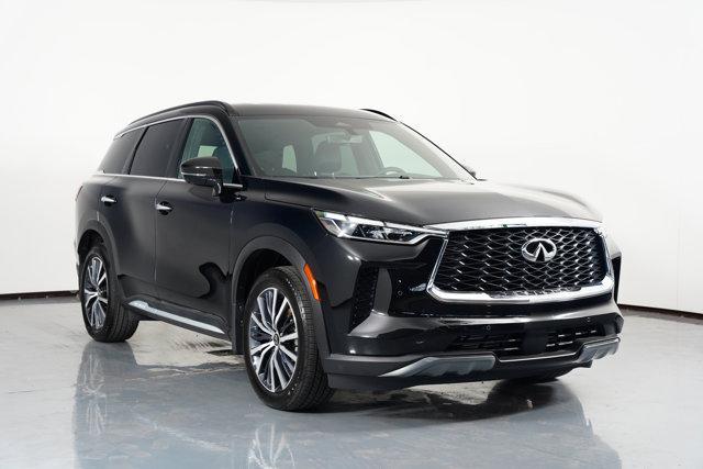 Photo of 2025 Mineral Black INFINITI QX60