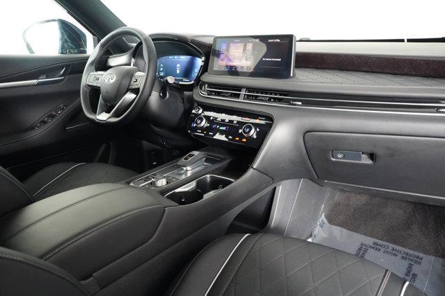 Photo of 2025 Mineral Black INFINITI QX60