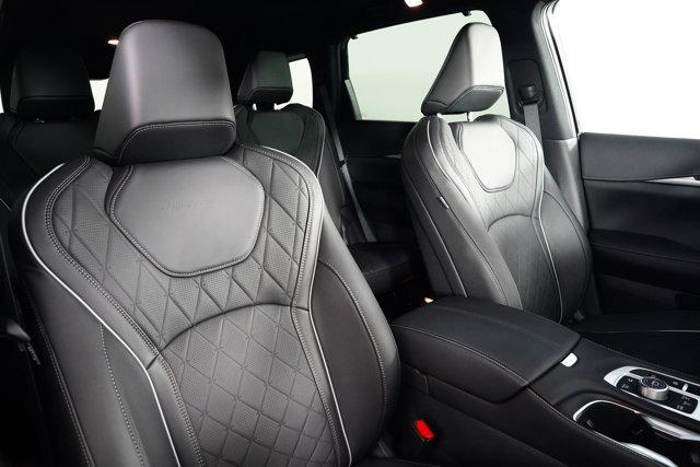 Photo of 2025 Mineral Black INFINITI QX60