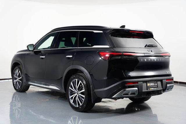 Photo of 2025 Mineral Black INFINITI QX60