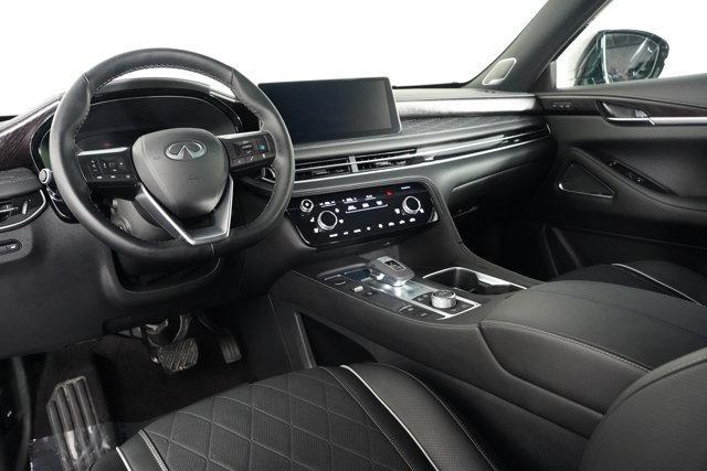 Photo of 2025 Mineral Black INFINITI QX60