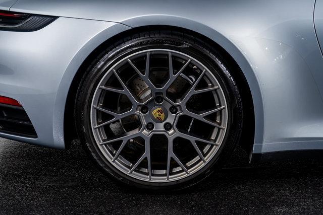 Photo of 2020 Dolomite Silver Metallic Porsche 911