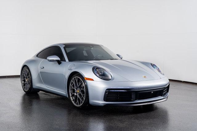 Photo of 2020 Dolomite Silver Metallic Porsche 911