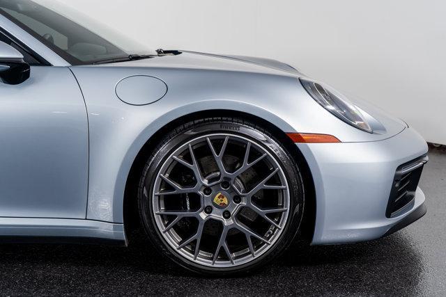 Photo of 2020 Dolomite Silver Metallic Porsche 911