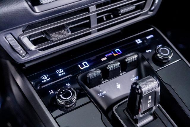 Photo of 2020 Dolomite Silver Metallic Porsche 911