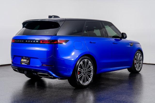 Photo of 2024 Varesine Blue Metallic Land Rover Range Rover Sport