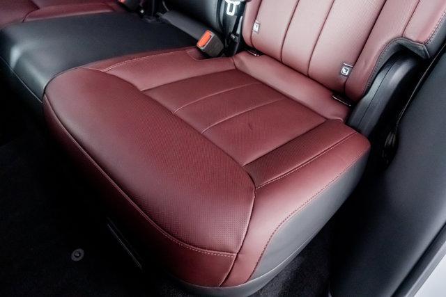 Photo of 2024 Varesine Blue Metallic Land Rover Range Rover Sport