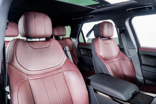 Photo of 2024 Varesine Blue Metallic Land Rover Range Rover Sport