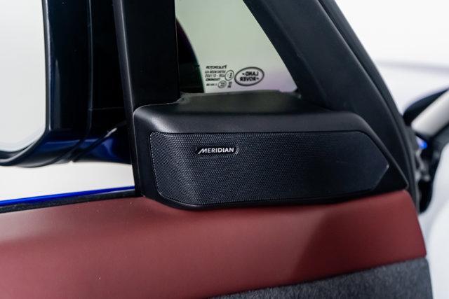 Photo of 2024 Varesine Blue Metallic Land Rover Range Rover Sport