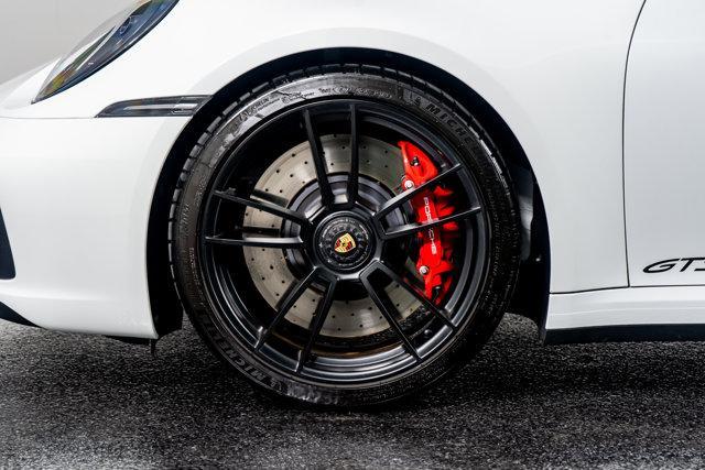 Photo of 2023 White Porsche 911
