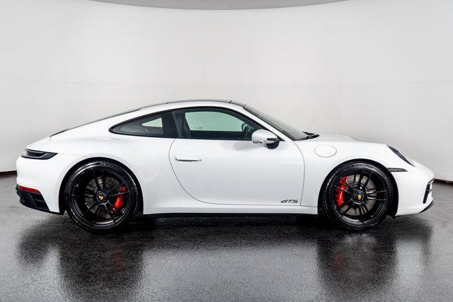 Photo of 2023 White Porsche 911