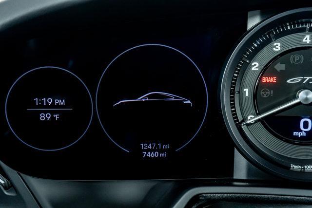 Photo of 2023 White Porsche 911