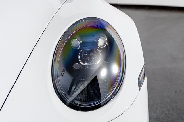 Photo of 2023 White Porsche 911