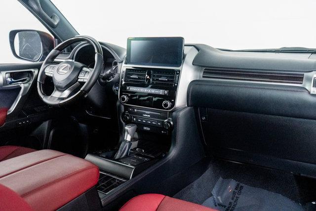 Photo of 2023 Onyx Black Lexus GX 460