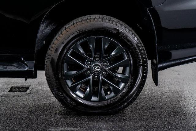 Photo of 2023 Onyx Black Lexus GX 460