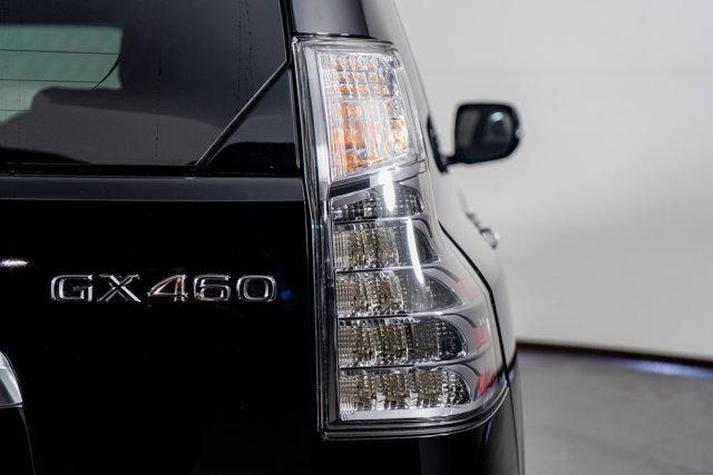 Photo of 2023 Onyx Black Lexus GX 460
