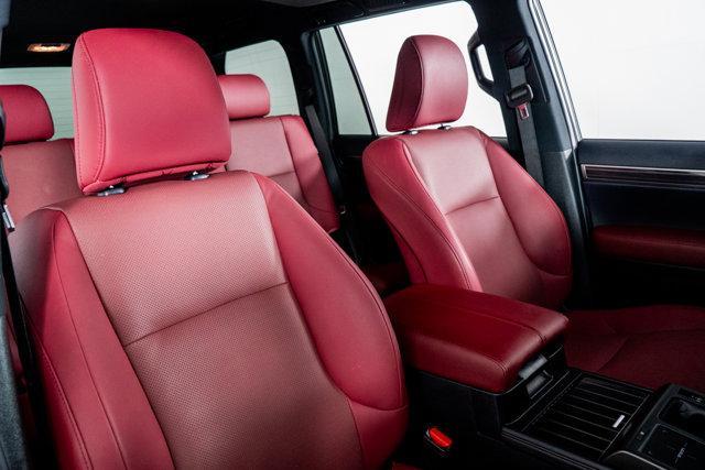 Photo of 2023 Onyx Black Lexus GX 460