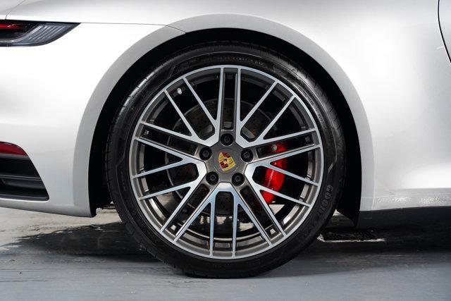 Photo of 2022 GT Silver Metallic Porsche 911