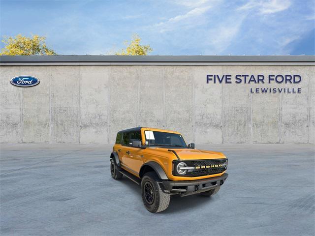 Photo of 2022 CYBER ORANGE MET TRI-COAT Ford Bronco
