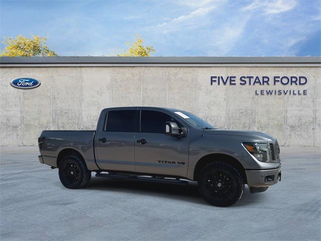 Photo of 2019 Gun Metallic Nissan Titan