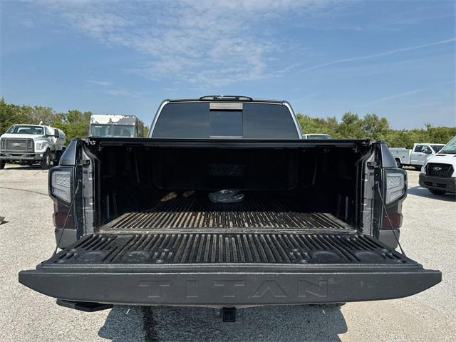 Photo of 2019 Gun Metallic Nissan Titan