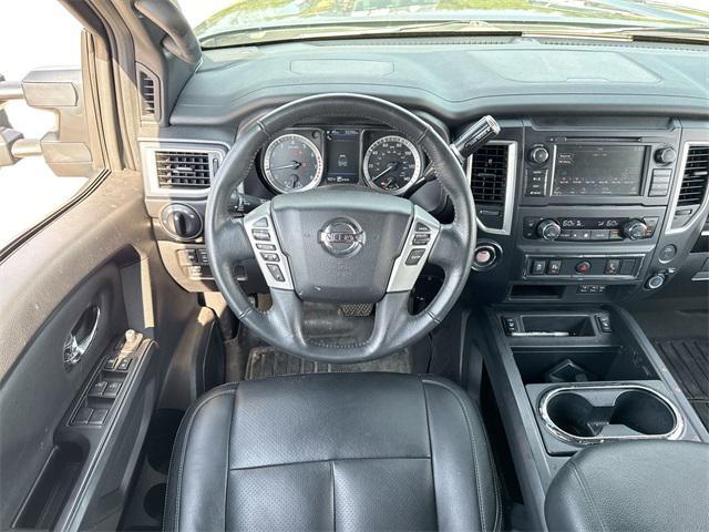 Photo of 2019 Gun Metallic Nissan Titan
