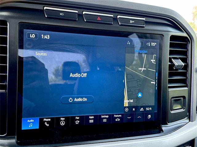 Photo of 2022 OXFORD WHITE Ford F-150 Lightning