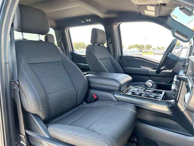 Photo of 2022 CARBONIZED GRAY METALLIC Ford F-150