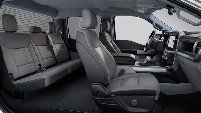 Photo of 2025 OXFORD WHITE Ford F-150 Lightning