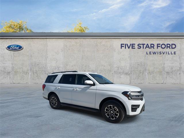 Photo of 2024 OXFORD WHITE Ford Expedition