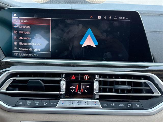 Photo of 2021 Mineral White Metallic BMW X5