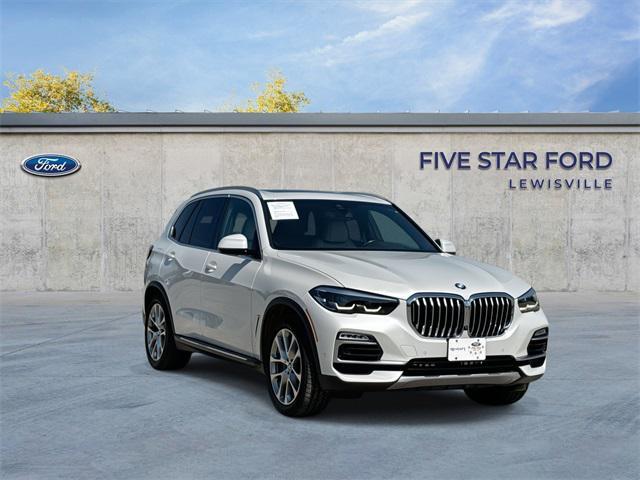 Photo of 2021 Mineral White Metallic BMW X5