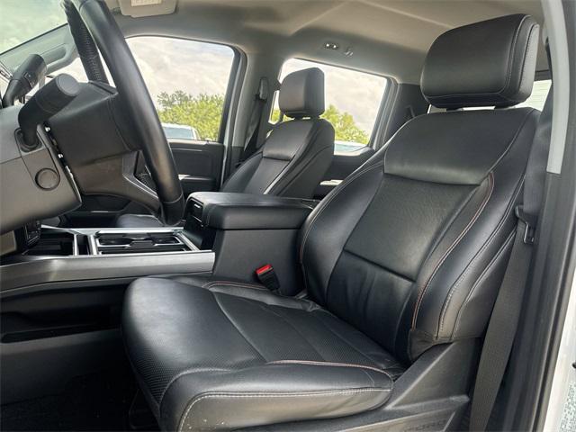 Photo of 2023 OXFORD WHITE Ford F-250