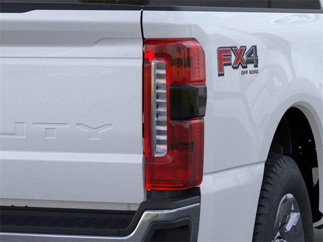 Photo of 2025 STAR WHITE Ford F-250