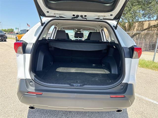 Photo of 2023 Ice Cap Toyota RAV4