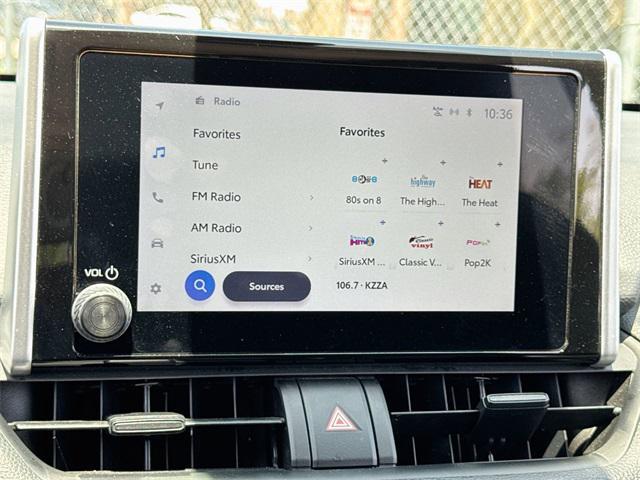 Photo of 2023 Ice Cap Toyota RAV4