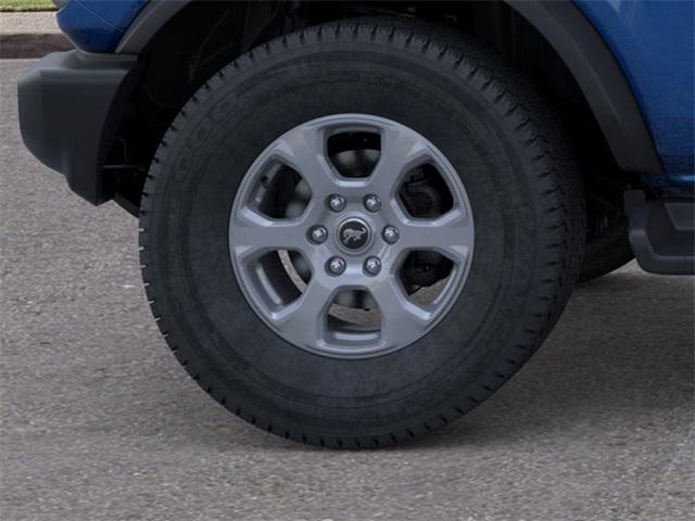 Photo of 2025 VELOCITY BLUE METALLIC Ford Bronco