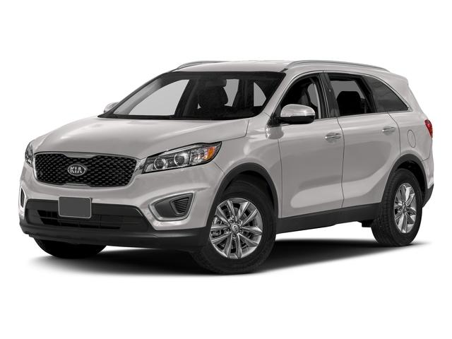 Photo of 2018 Sparkling Silver Kia Sorento