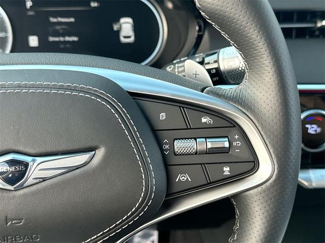 Photo of 2025 Uyuni White Genesis GV70