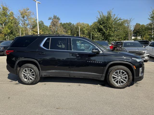 Photo of 2023 Mosaic Black Metallic Chevrolet Traverse