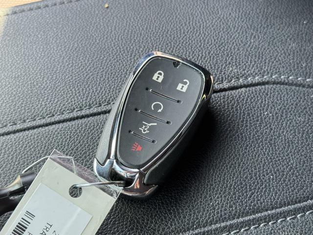 Photo of 2023 Mosaic Black Metallic Chevrolet Traverse