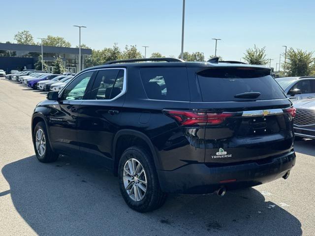 Photo of 2023 Mosaic Black Metallic Chevrolet Traverse