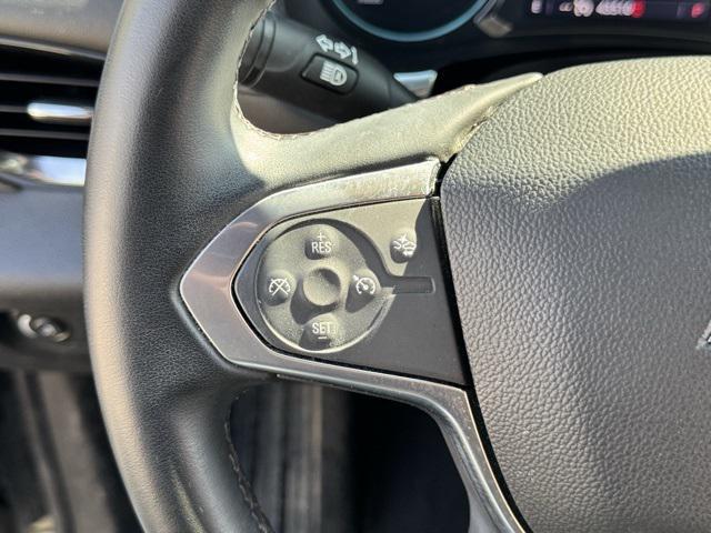 Photo of 2023 Mosaic Black Metallic Chevrolet Traverse