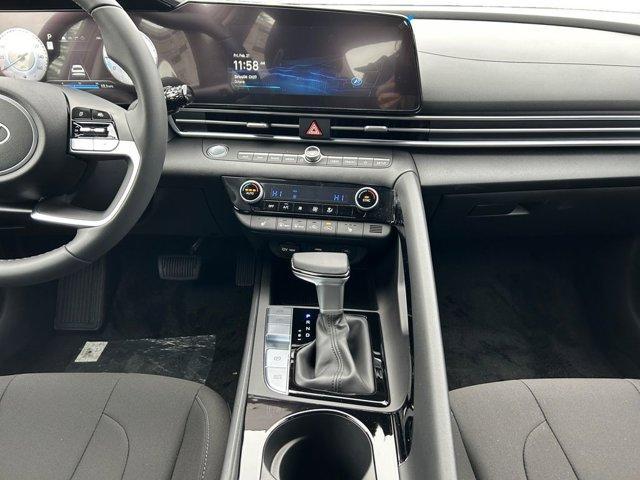 Photo of 2025 Intense Blue Hyundai ELANTRA