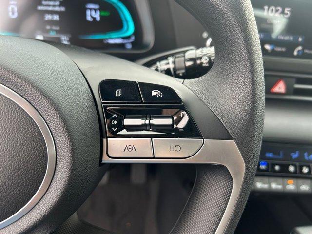 Photo of 2025 White Hyundai ELANTRA HEV
