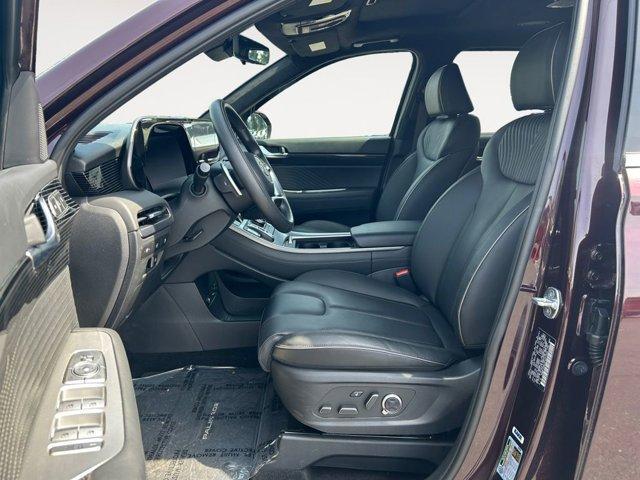 Photo of 2023 Burgundy Hyundai PALISADE