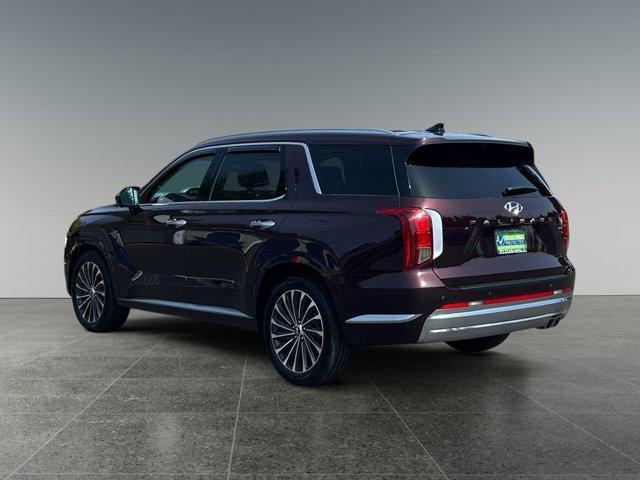 Photo of 2023 Burgundy Hyundai PALISADE