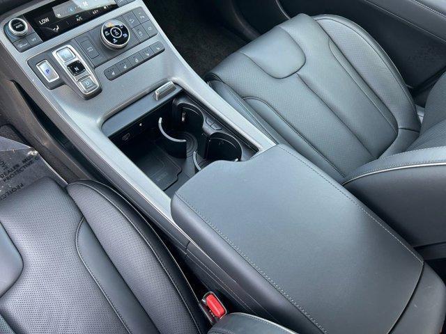 Photo of 2023 Burgundy Hyundai PALISADE