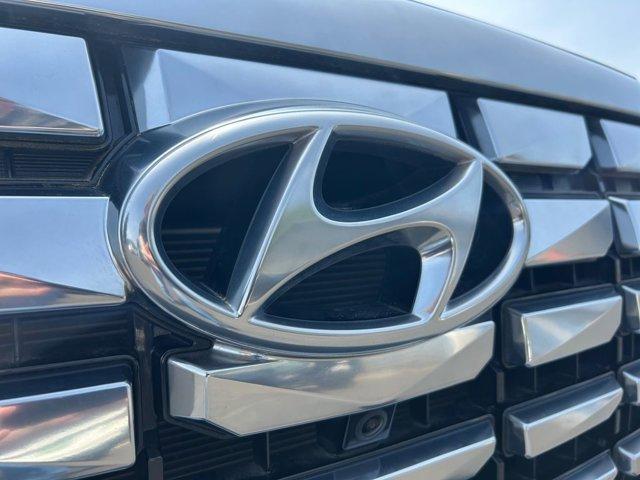 Photo of 2023 Burgundy Hyundai PALISADE