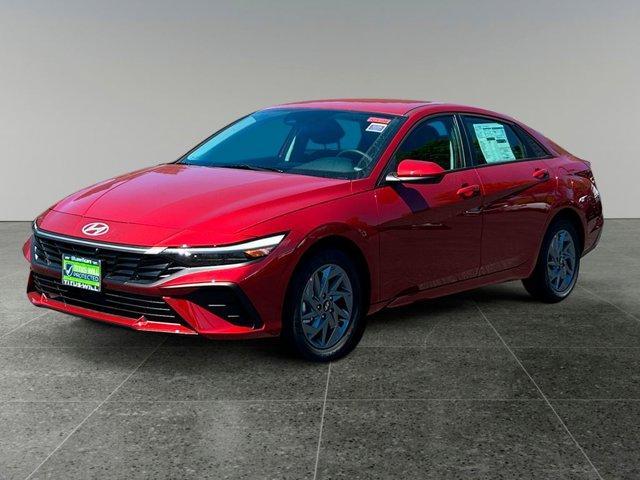 Photo of 2025 Red Hyundai ELANTRA HEV